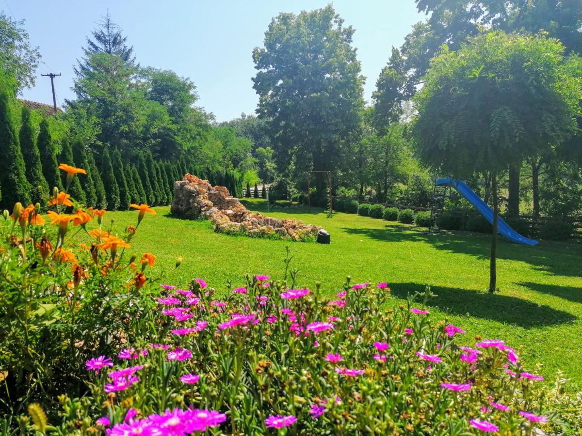 Kuca Za Uzivanje Valjevo Exterior foto
